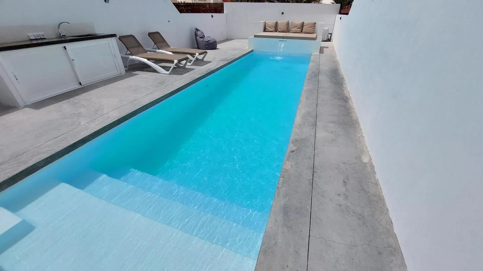 Sun Sea Villa-Heated Pool Corralejo